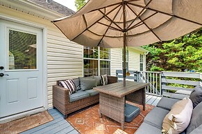 Game Room & Peaceful Deck: Dacula Family Home