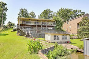 Lakeside Hot Springs Retreat w/ Pool Table!