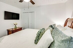 Lakeside Hot Springs Retreat w/ Pool Table!