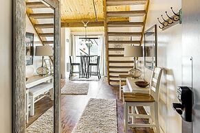 Hike, Bike & Explore: Wintergreen Resort Condo