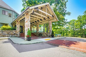 Hike, Bike & Explore: Wintergreen Resort Condo