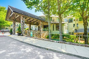 Hike, Bike & Explore: Wintergreen Resort Condo