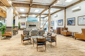 Hike, Bike & Explore: Wintergreen Resort Condo