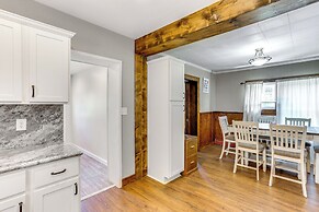 Charming Family Home: Walk to Downtown Bellefonte!