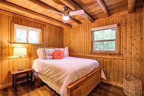 Lakefront Lusby Home w/ Fire Pit: 3 Mi to Beach!