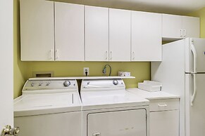 Family-friendly Home w/ Grill: 15 Mi to Baltimore!