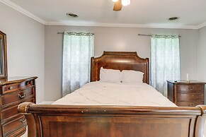 Family-friendly Home w/ Grill: 15 Mi to Baltimore!