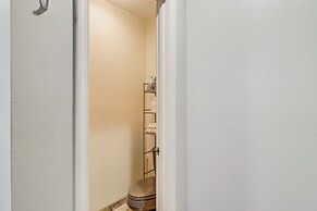 Family-friendly Home w/ Grill: 15 Mi to Baltimore!