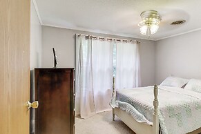 Family-friendly Home w/ Grill: 15 Mi to Baltimore!