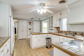 Family-friendly Home w/ Grill: 15 Mi to Baltimore!