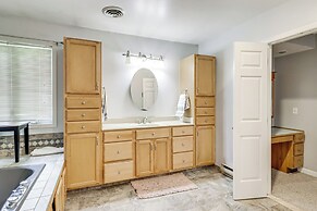 Family-friendly Home w/ Grill: 15 Mi to Baltimore!