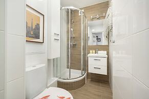Apartment at the Market by Renters