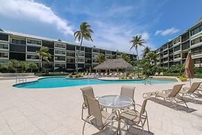 Gorgeous 2 bedroom condo with panoramic views of the Atlantic Ocean. 2