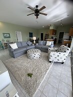 Beautiful House Located In The Prestigious Neighborhood Of Port Antigu