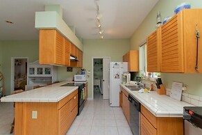 Beautiful House Located In The Prestigious Neighborhood Of Port Antigu