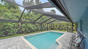 Sarasota Serenity 3 Bedroom Home by RedAwning