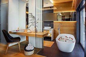 Ocean View Luxury Villa