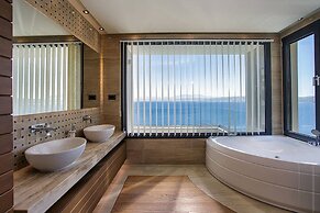 Ocean View Luxury Villa