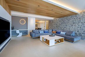 Ocean View Luxury Villa