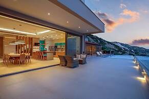 Ocean View Luxury Villa