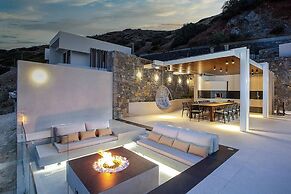 Ocean View Luxury Villa