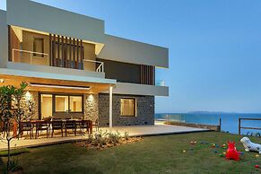 Ocean View Luxury Villa