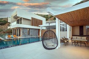 Ocean View Luxury Villa