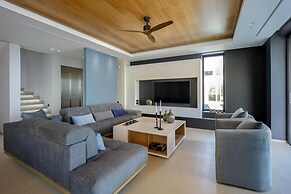 Ocean View Luxury Villa