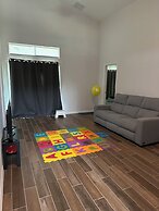 Beautiful Home Near Disney, Golf Courses, Universal , International Dr