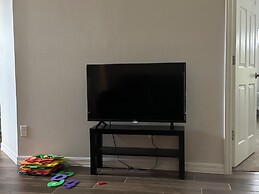 Beautiful Home Near Disney, Golf Courses, Universal , International Dr