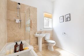 Host Stay High Street