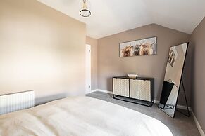 Host Stay High Street