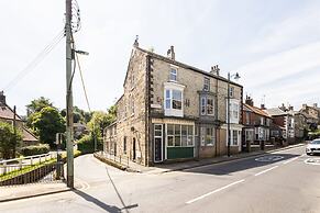 Host Stay High Street