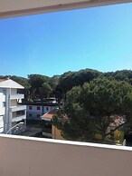 Comfy Flat With Terrace by the Pool