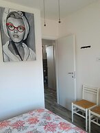 Comfy Flat With Terrace by the Pool