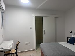 Phaedrus Living Hoopoe Residencies 001