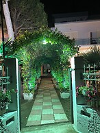 Hotel Bar Restorant  MANI