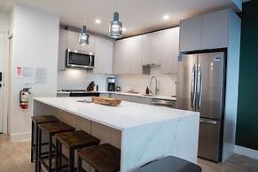 Revy Rendezvous by Revelstoke Vacations