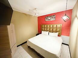 PROMO 18 BDRM Building, Pool+ 5Jacuzzis at Poblado