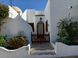 Mojacar Beach 2 Bedroom House With sea View