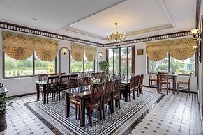 Le Maison Tam Coc Boutique Hotel