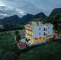Le Maison Tam Coc Boutique Hotel