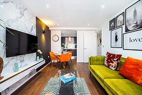 Cosy Corner Apartment Near to Excel
