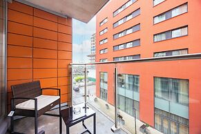 Cosy Corner Apartment Near to Excel