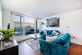 Cosy Corner Apartment Near to Excel