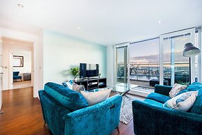 Cosy Corner Apartment Near to Excel
