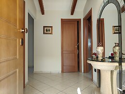 Ampio Trilocale Con Terrazzo