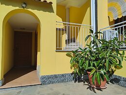 Ampio Trilocale Con Terrazzo