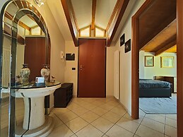 Ampio Trilocale Con Terrazzo