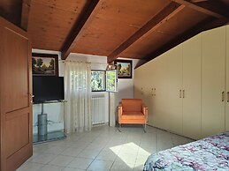 Ampio Trilocale Con Terrazzo